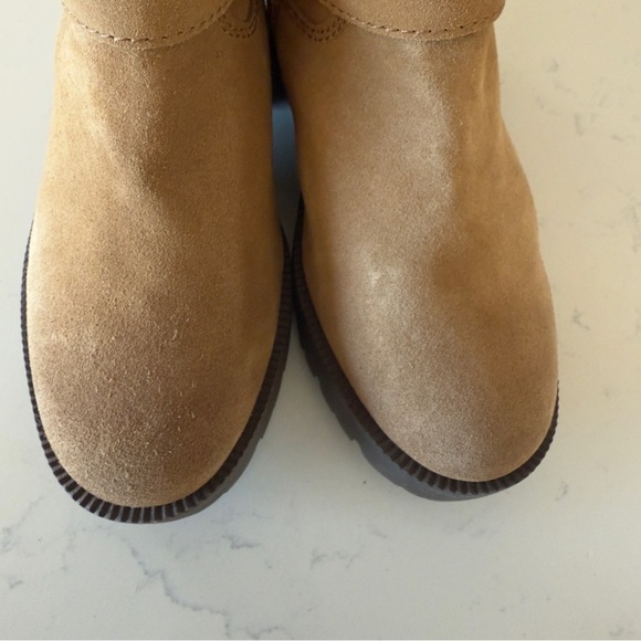 Zodiac Miller Bootie suede in Latte color New Size: 6 - Picture 6 of 7